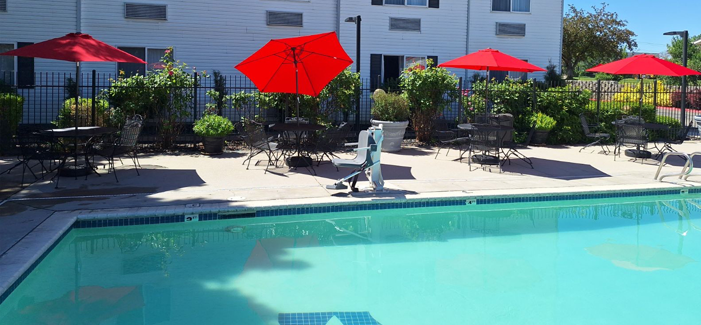 Refreshing Outdoor Pool